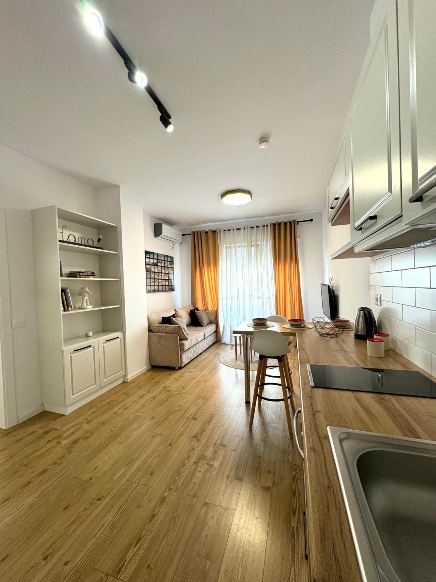 Apartment In The Heart Of Old Bazaar, Tirana - Hana Apartments Екстер'єр фото
