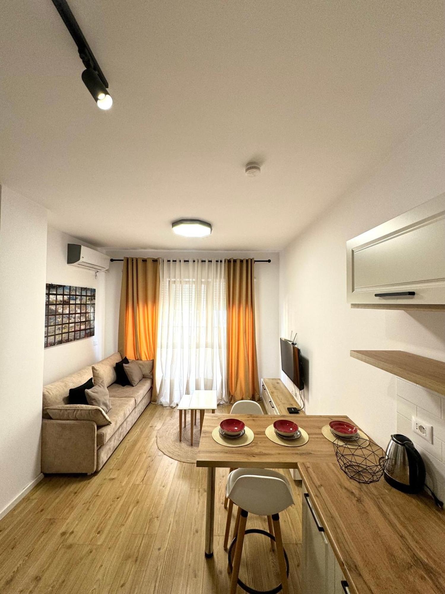 Apartment In The Heart Of Old Bazaar, Tirana - Hana Apartments Екстер'єр фото
