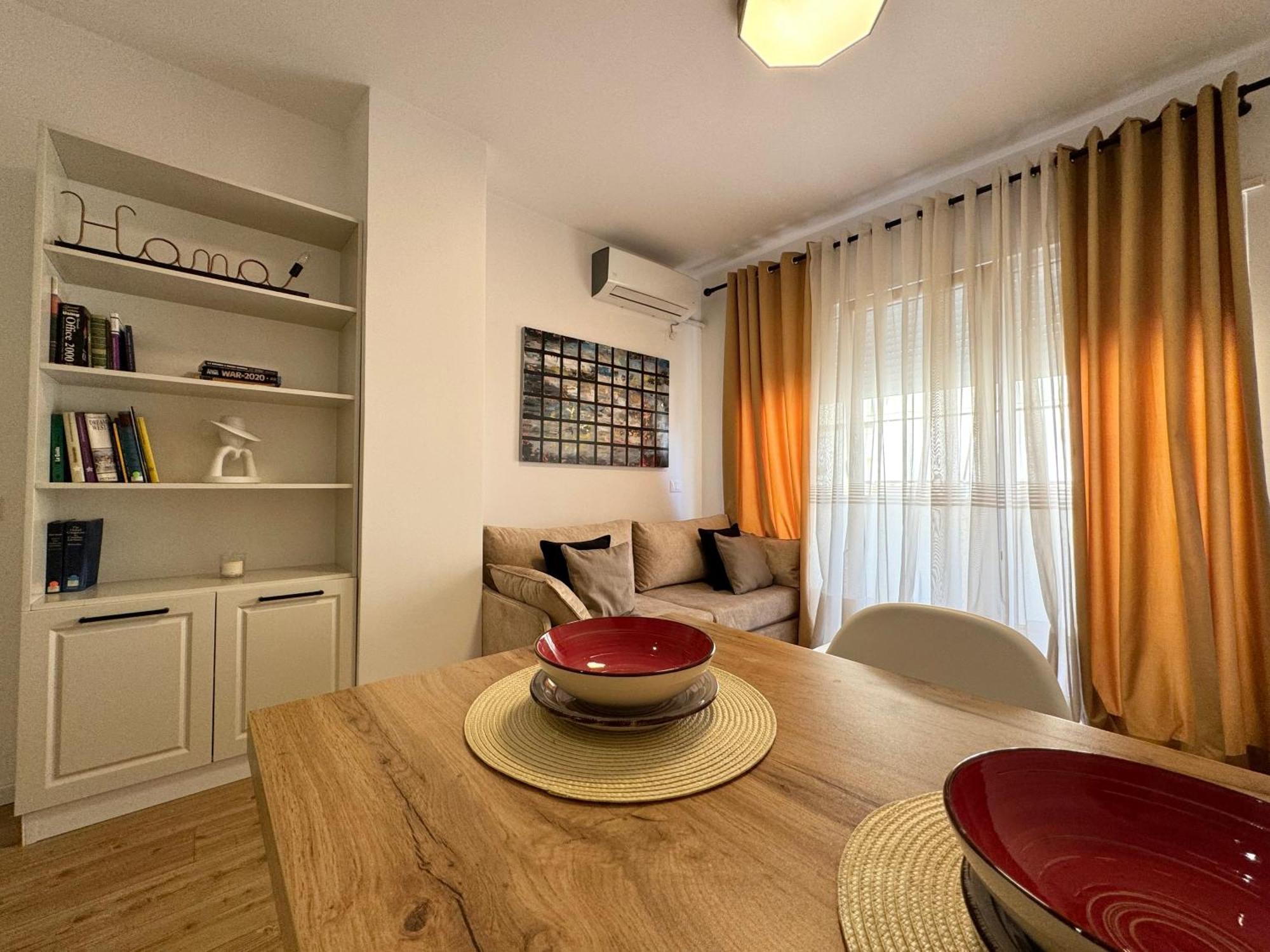 Apartment In The Heart Of Old Bazaar, Tirana - Hana Apartments Екстер'єр фото